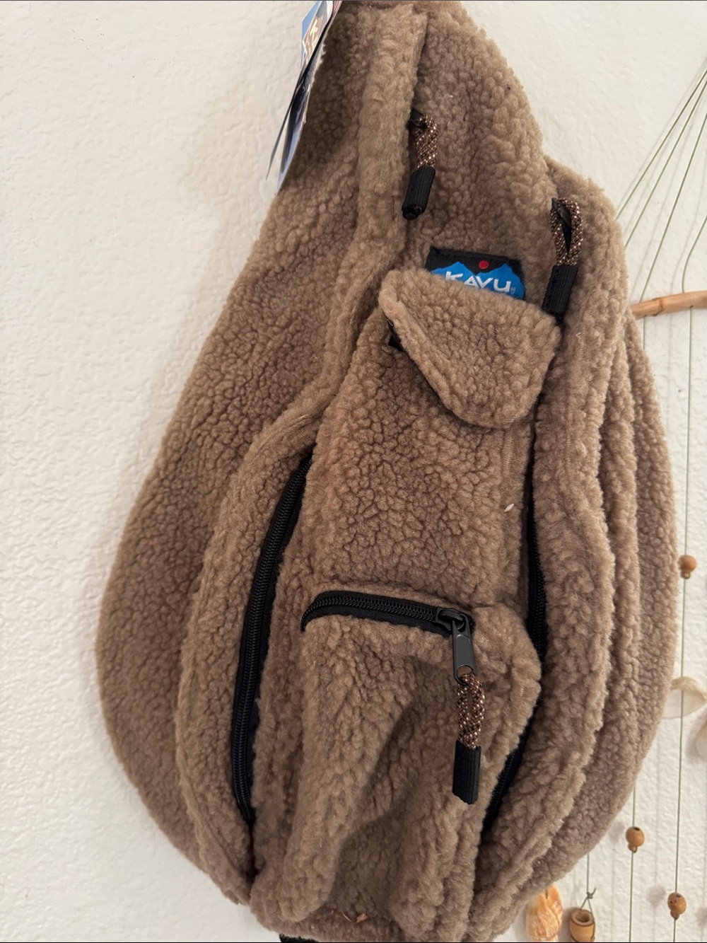 NWT Kavu Sherpa Rope Sling Bag in Taupe Brown with Black Accents